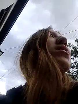 Snapshot of Briar_y_Blair chatting on January 8, 2026, 12:44 pm Briar y Blair online show from January 8, 2026, 12:44 pm