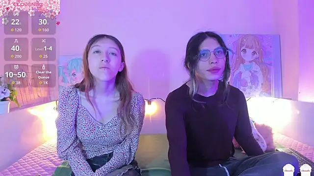 Snapshot of Briar_y_Blair chatting on December 20, 2025, 1:36 pm Briar y Blair online show from December 20, 2025, 1:36 pm