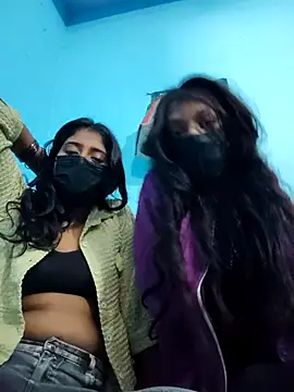 Snapshot of Aaradhya-Rani chatting on December 18, 2025, 8:30 am Aaradhya-Rani online show from December 18, 2025, 8:30 am