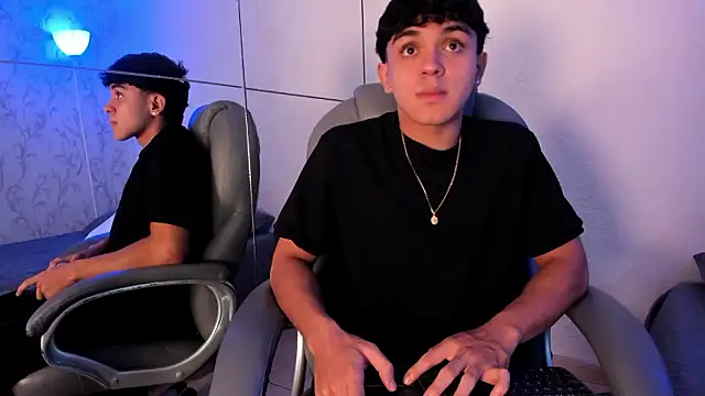  TaylorBlack online show from February 16, 2026, 11:42 am