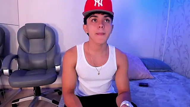  TaylorBlack online show from February 10, 2026, 11:31 am