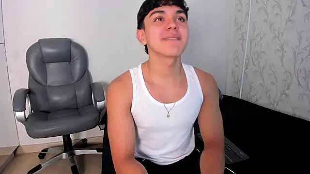  TaylorBlack online show from February 23, 2026, 11:33 am