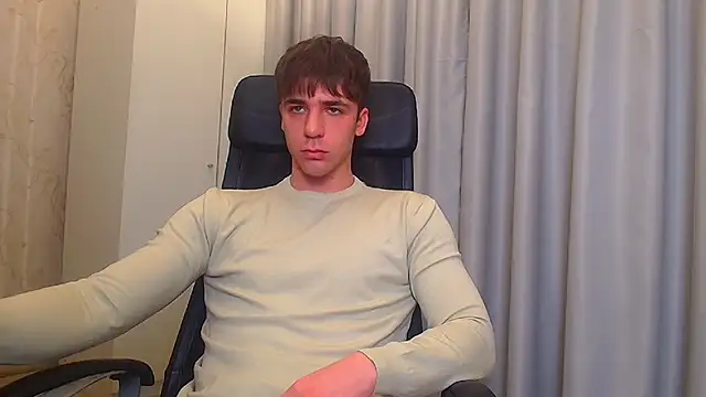 Snapshot of KellenWest chatting on December 21, 2025, 5:20 am KellenWest online show from December 21, 2025, 5:20 am