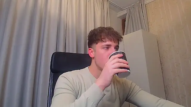 Snapshot of KellenWest chatting on February 23, 2026, 5:30 am KellenWest online show from February 23, 2026, 5:30 am