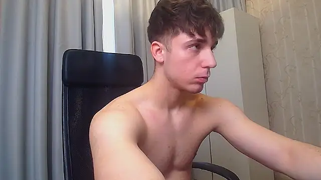 Snapshot of KellenWest chatting on February 27, 2026, 11:43 am KellenWest online show from February 27, 2026, 11:43 am