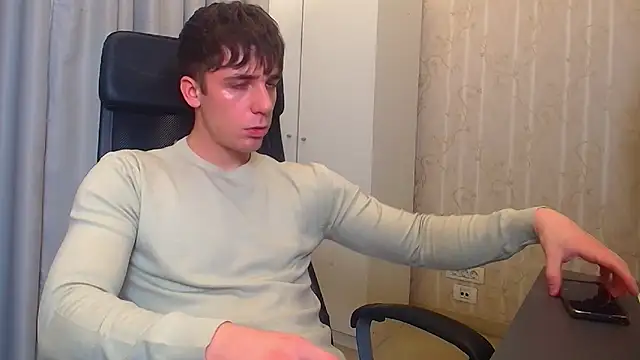 Snapshot of KellenWest chatting on December 22, 2025, 10:15 am KellenWest online show from December 22, 2025, 10:15 am