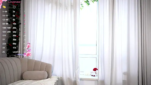 Snapshot of KarmenRasey chatting on February 2, 2026, 1:21 pm KarmenRasey online show from February 2, 2026, 1:21 pm