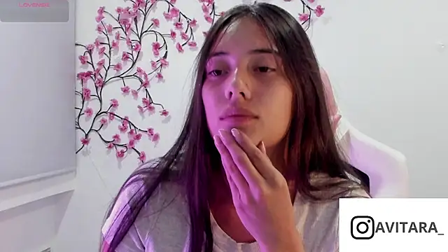 Snapshot of vanesita_ chatting on May 6, 2026, 2:59 am vanesita online show from May 6, 2026, 2:59 am
