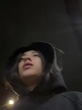 vanesita  online show from January 7, 2026, 2:16 am