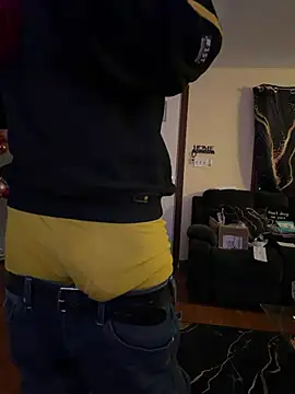 Snapshot of daddydarkskindikk chatting on January 14, 2026, 10:02 pm daddydarkskindikk online show from January 14, 2026, 10:02 pm