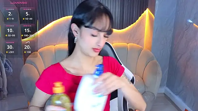 Snapshot of Tifany_Tx chatting on February 13, 2026, 1:11 pm Tifany Tx online show from February 13, 2026, 1:11 pm