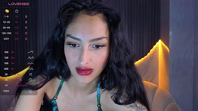 Snapshot of Tifany_Tx chatting on February 16, 2026, 1:10 pm Tifany Tx online show from February 16, 2026, 1:10 pm