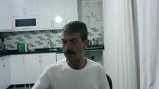 Snapshot of kobra21turki chatting on April 26, 2026, 4:48 pm kobra21turki online show from April 26, 2026, 4:48 pm