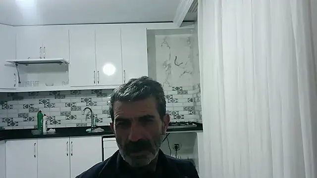 Snapshot of kobra21turki chatting on April 21, 2026, 10:16 pm kobra21turki online show from April 21, 2026, 10:16 pm