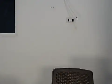 Snapshot of angiehot22 chatting on December 18, 2025, 5:23 am angiehot22 online show from December 18, 2025, 5:23 am