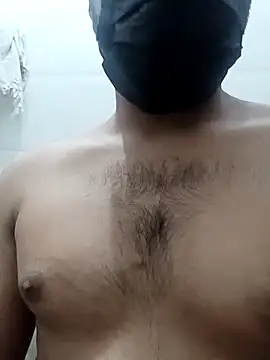 Snapshot of bnglrboy0886 chatting on February 3, 2026, 12:32 am bnglrboy0886 online show from February 3, 2026, 12:32 am