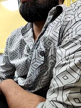 Snapshot of bnglrboy0886 chatting on March 4, 2026, 2:08 am bnglrboy0886 online show from March 4, 2026, 2:08 am