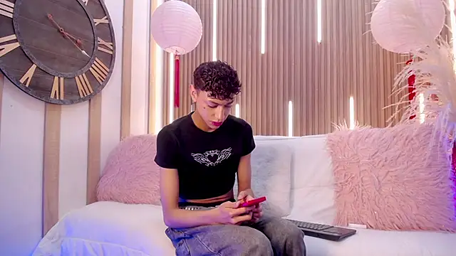 Snapshot of Owen_JP chatting on January 10, 2026, 1:28 pm Owen JP online show from January 10, 2026, 1:28 pm