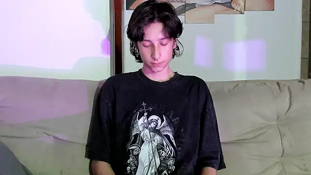 cirosky elchicopolla online show from March 6, 2026, 3:23 am