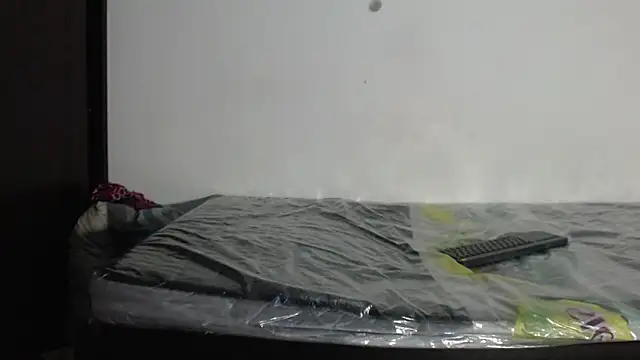 Snapshot of cirosky_elchicopolla chatting on December 22, 2025, 4:12 am cirosky elchicopolla online show from December 22, 2025, 4:12 am