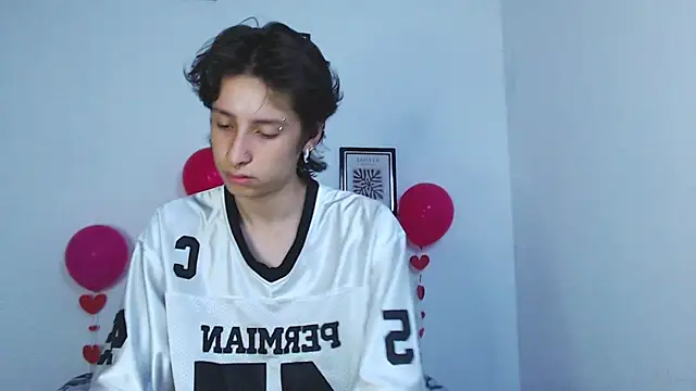 Snapshot of cirosky_elchicopolla chatting on February 16, 2026, 4:00 am cirosky elchicopolla online show from February 16, 2026, 4:00 am