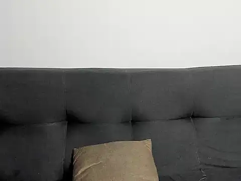 Snapshot of cirosky_elchicopolla chatting on December 20, 2025, 3:53 am cirosky elchicopolla online show from December 20, 2025, 3:53 am