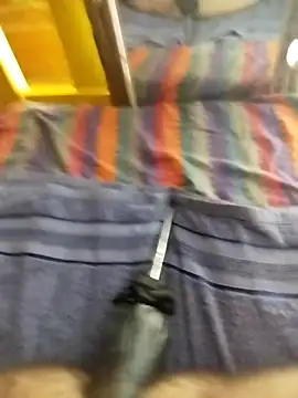 luisgomezcg online show from December 19, 2025, 2:04 am