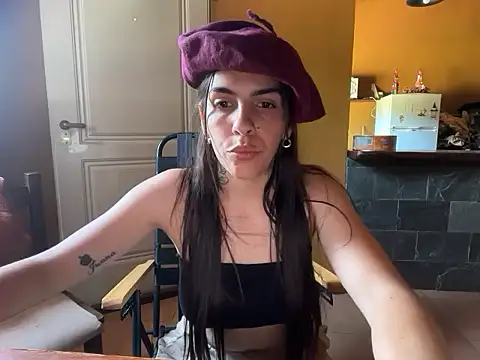 femdomriley online show from December 19, 2025, 3:25 pm