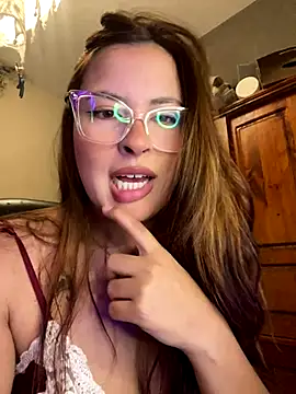 Snapshot of karobilo chatting on December 17, 2025, 4:39 am karobilo online show from December 17, 2025, 4:39 am