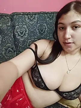 Snapshot of Aranzatits chatting on January 8, 2026, 5:02 am Aranzatits online show from January 8, 2026, 5:02 am