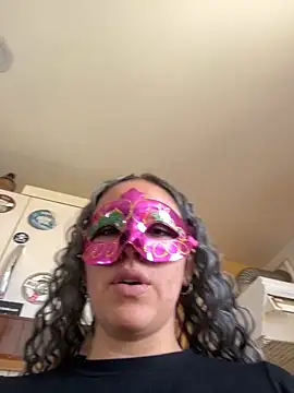 Rachelfrozono online show from December 17, 2025, 3:28 pm