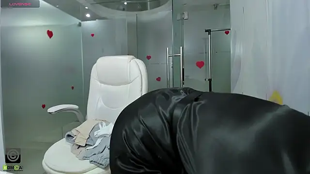 Snapshot of missdominna chatting on February 9, 2026, 3:59 am missdominna online show from February 9, 2026, 3:59 am