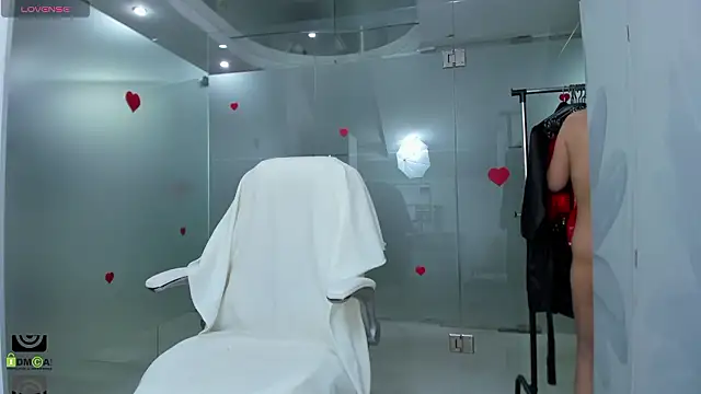 Snapshot of missdominna chatting on February 11, 2026, 4:01 am missdominna online show from February 11, 2026, 4:01 am