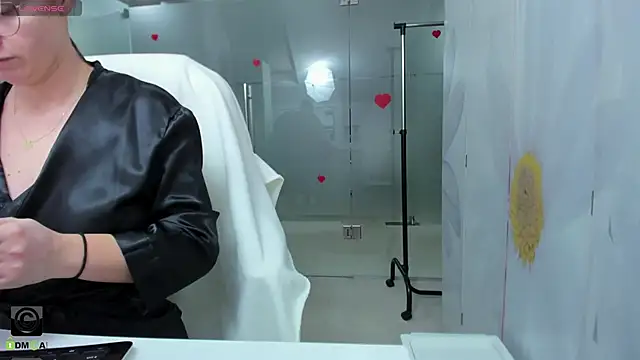 Snapshot of missdominna chatting on January 14, 2026, 3:54 am missdominna online show from January 14, 2026, 3:54 am