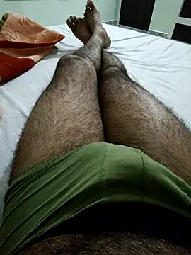 Snapshot of Tall7boy7 chatting on December 22, 2025, 3:34 pm Tall7boy7 online show from December 22, 2025, 3:34 pm