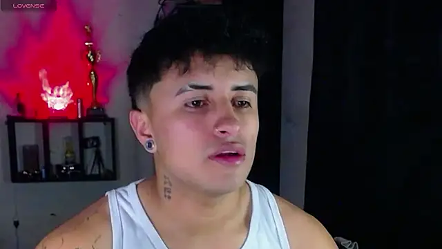 boy nathy online show from December 18, 2025, 11:19 pm