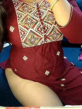 SSiya- online show from February 21, 2026, 6:32 pm