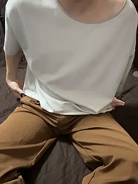 tubasa1216 online show from April 9, 2026, 12:11 pm