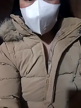 Snapshot of Chloe-ee chatting on February 1, 2026, 7:06 am Chloe-ee online show from February 1, 2026, 7:06 am