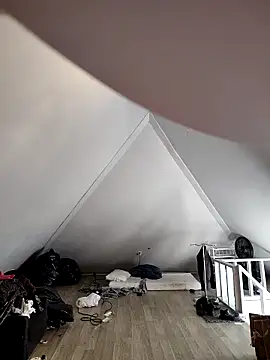 Snapshot of joaquinvaladez chatting on February 25, 2026, 4:51 pm joaquinvaladez online show from February 25, 2026, 4:51 pm