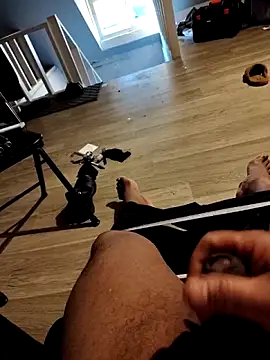 Snapshot of joaquinvaladez chatting on February 7, 2026, 1:19 pm joaquinvaladez online show from February 7, 2026, 1:19 pm