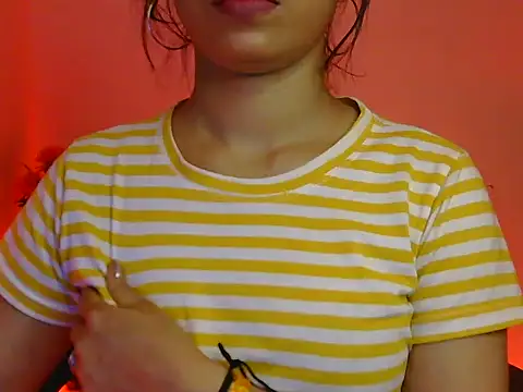 Snapshot of miss_ragni chatting on May 14, 2026, 6:49 pm miss ragni online show from May 14, 2026, 6:49 pm