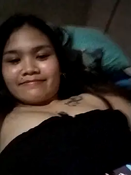 rosychicks69xx online show from December 16, 2025, 2:10 pm