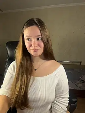 Snapshot of CaramelleSugarr chatting on December 18, 2025, 2:43 pm CaramelleSugarr online show from December 18, 2025, 2:43 pm