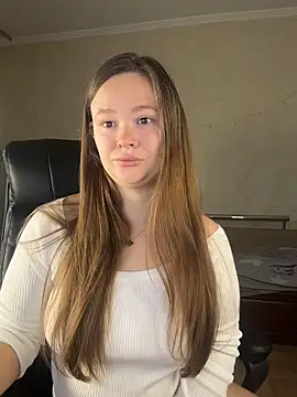 Snapshot of CaramelleSugarr chatting on December 17, 2025, 7:24 am CaramelleSugarr online show from December 17, 2025, 7:24 am