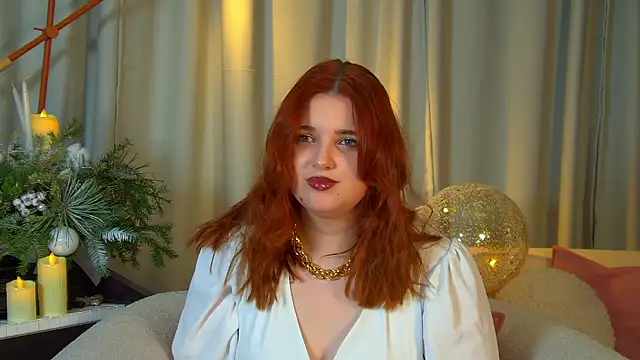 AliceAmbrose online show from December 19, 2025, 10:56 pm