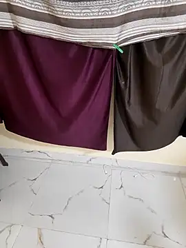 Geeta rani79 online show from April 12, 2026, 4:43 pm