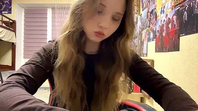 Snapshot of Princessofcashe chatting on February 14, 2026, 6:08 pm Princessofcashe online show from February 14, 2026, 6:08 pm