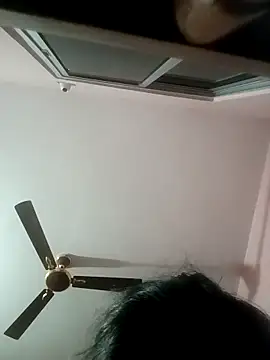 Snapshot of Sofia-111 chatting on February 16, 2026, 5:22 pm Sofia-111 online show from February 16, 2026, 5:22 pm