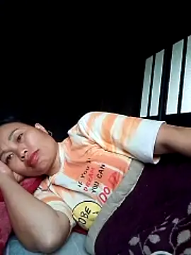Maikha08 online show from May 8, 2026, 11:03 am